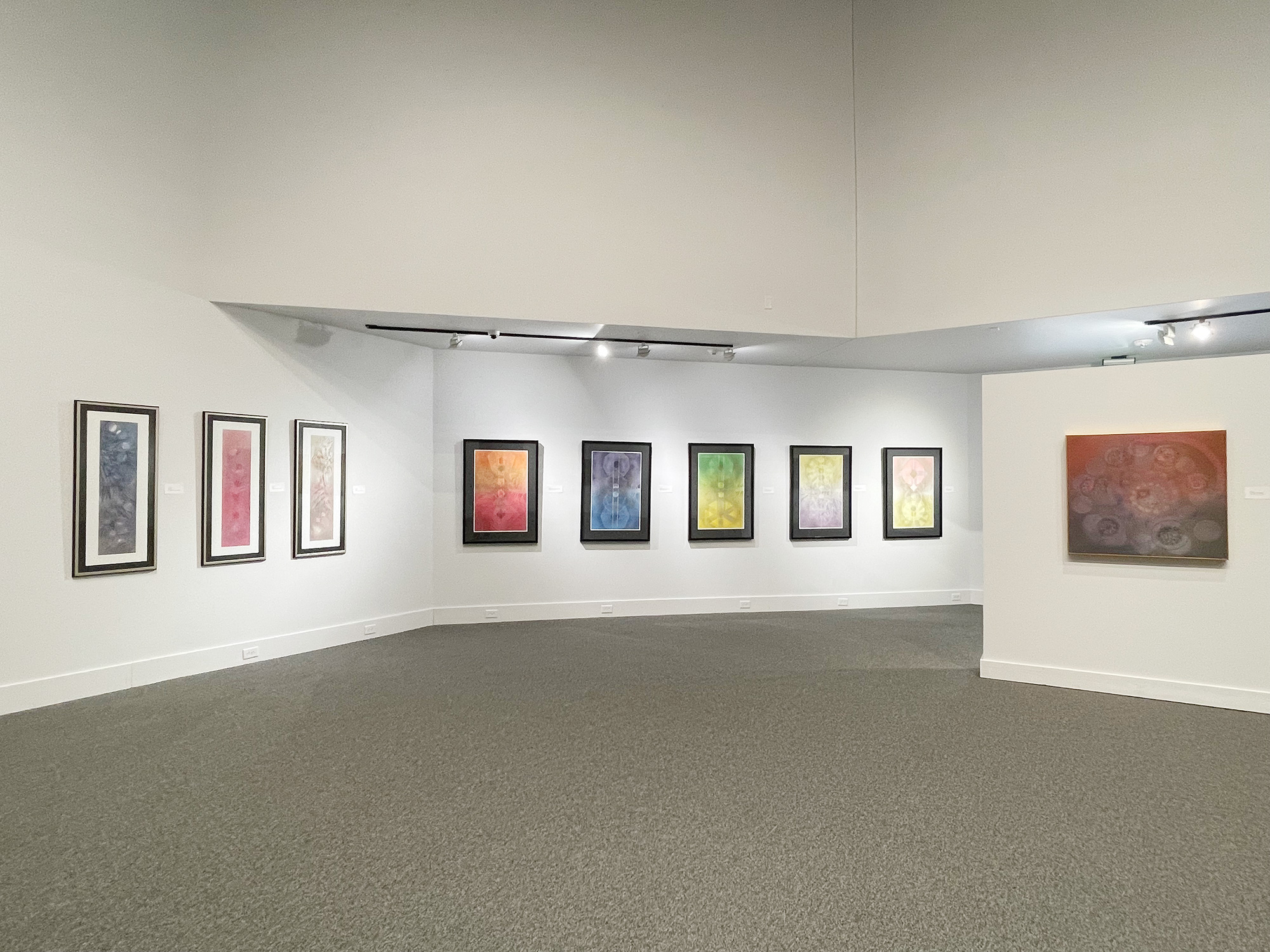 Gallery01