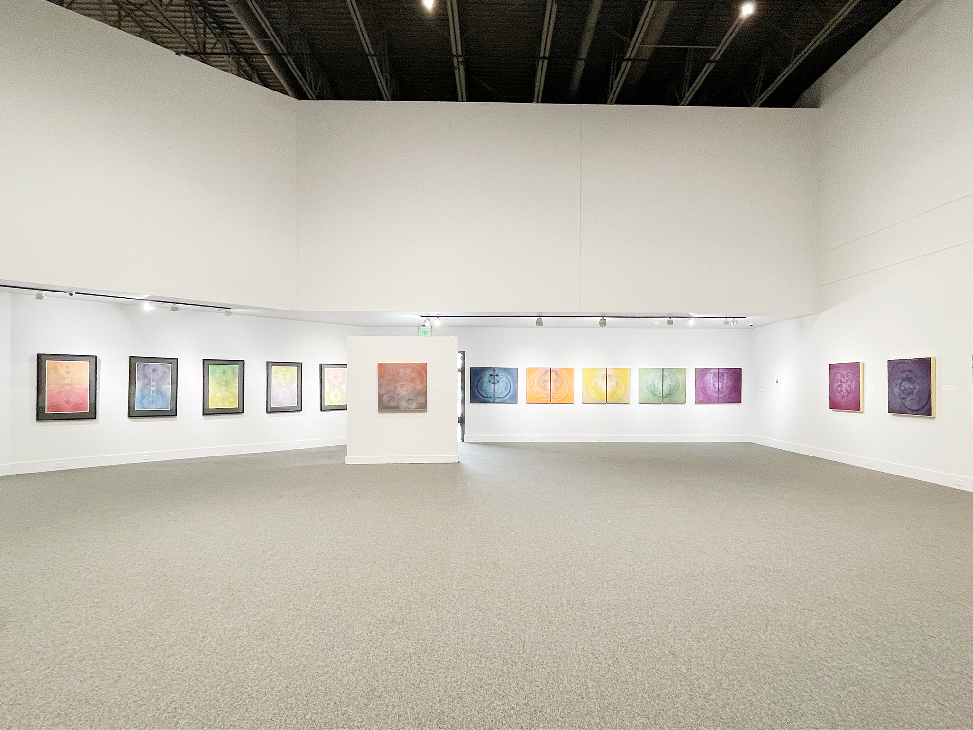 Gallery08